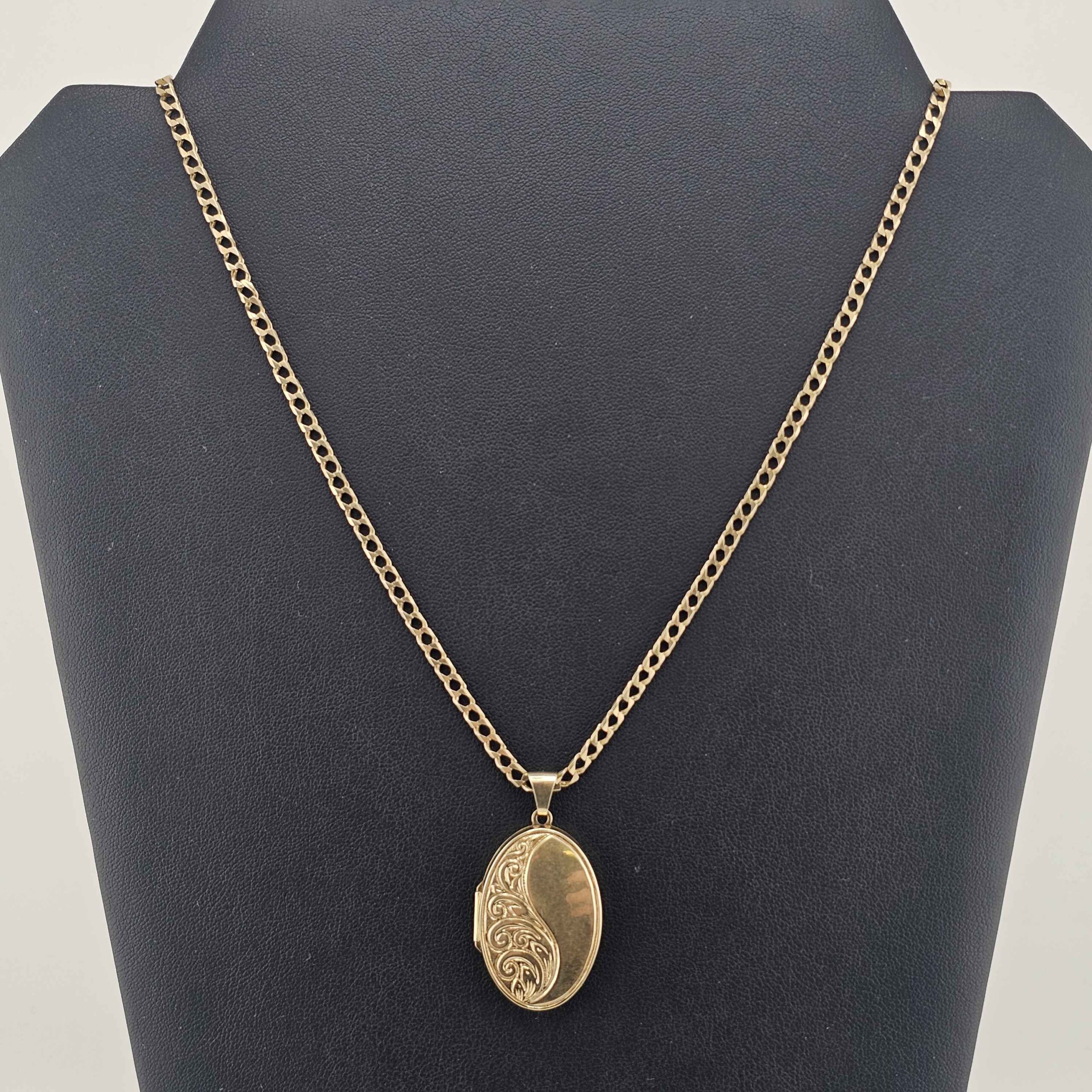 9ct Faceted Curb Chain & Locket Pendant 20"